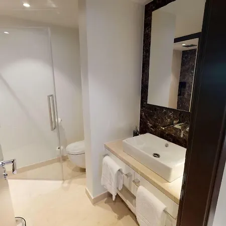 Апартаменты White Pearl 2.16 *